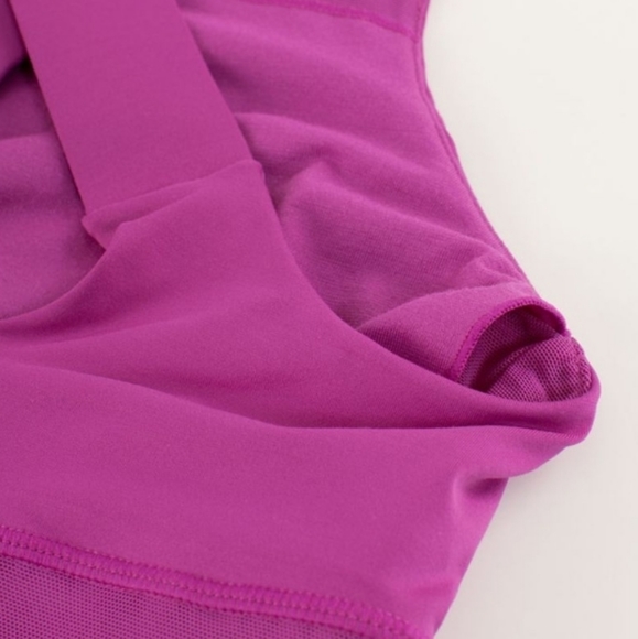 Lululemon Swift Tank - Size 8 - Picture 11 of 12